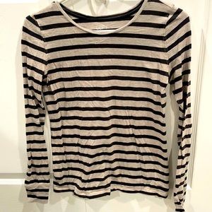 Loft long sleeved shirt